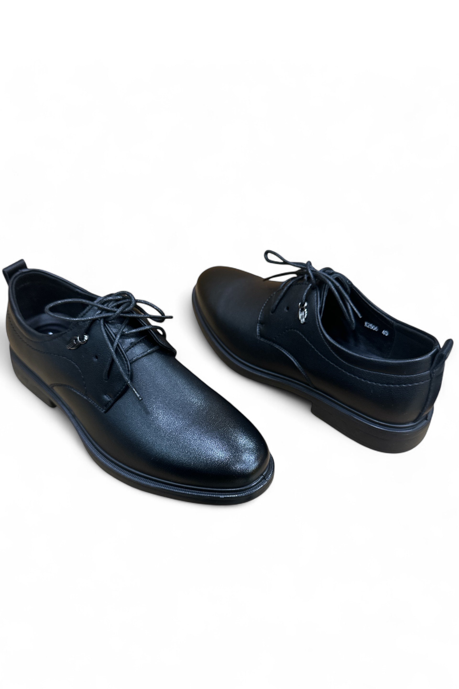 Imported leather wrinkle free dress shoes