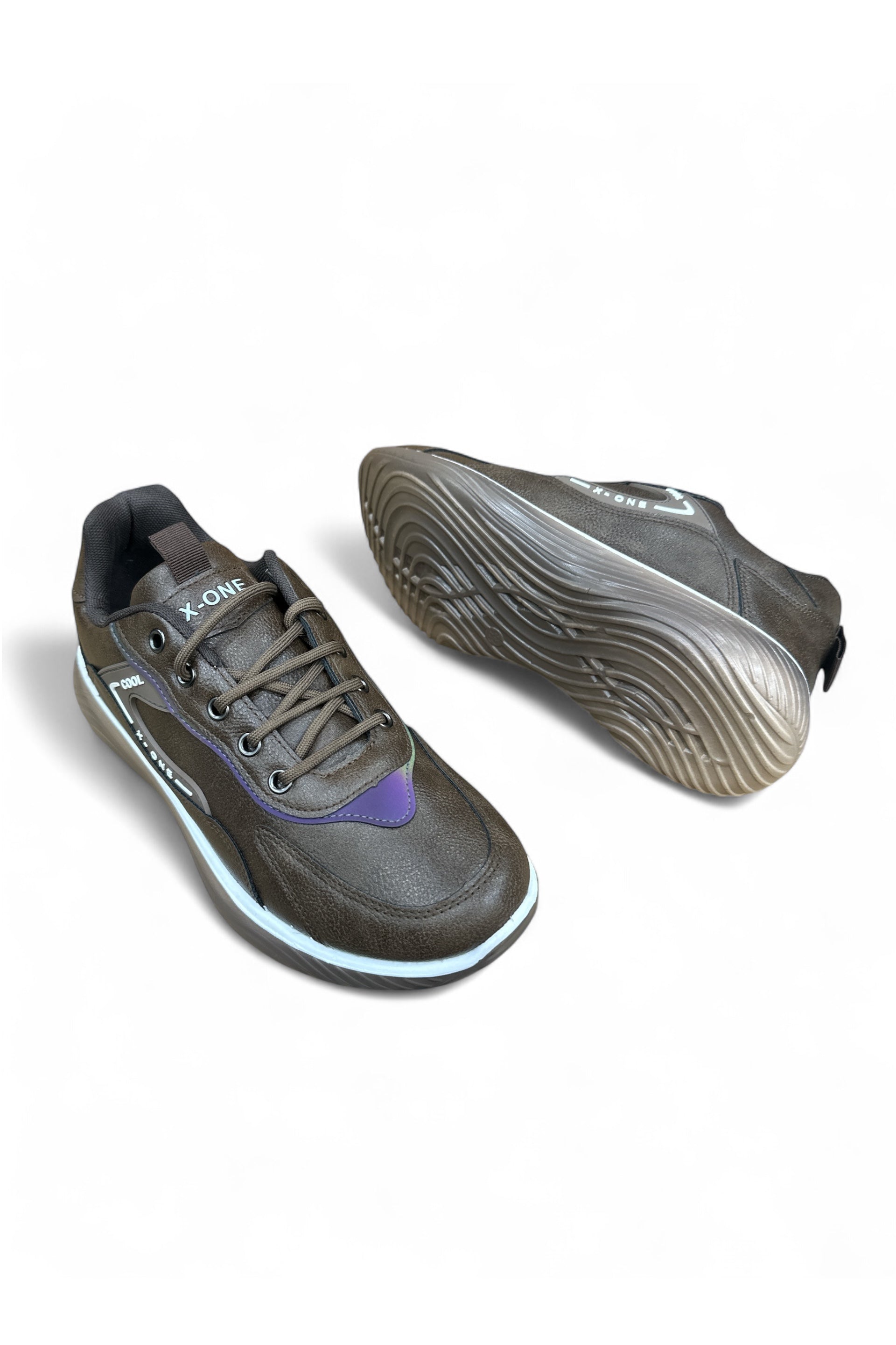 Imported sneaker comfort and elegance in style 7307