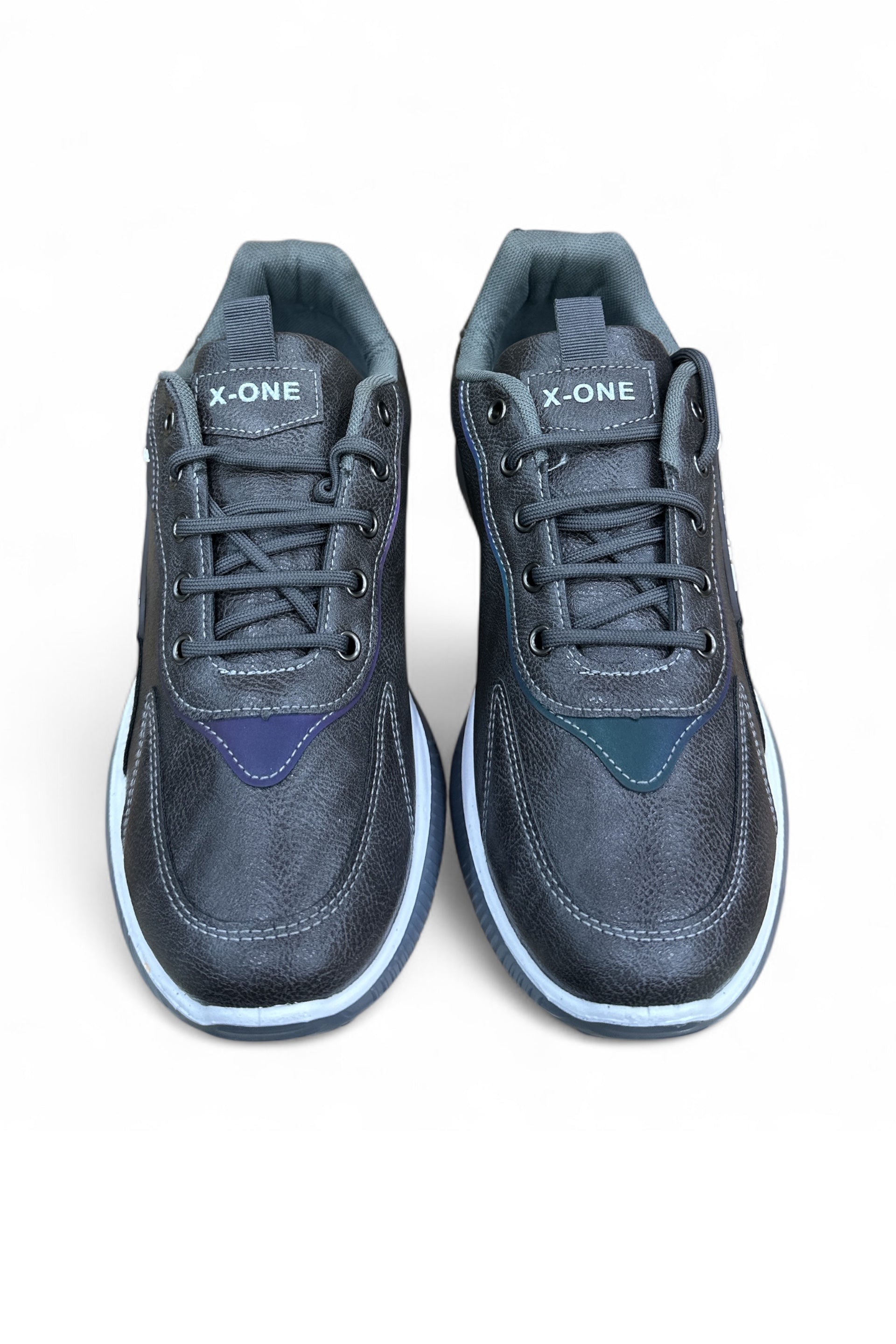 Imported sneaker comfort and elegance in style 7307