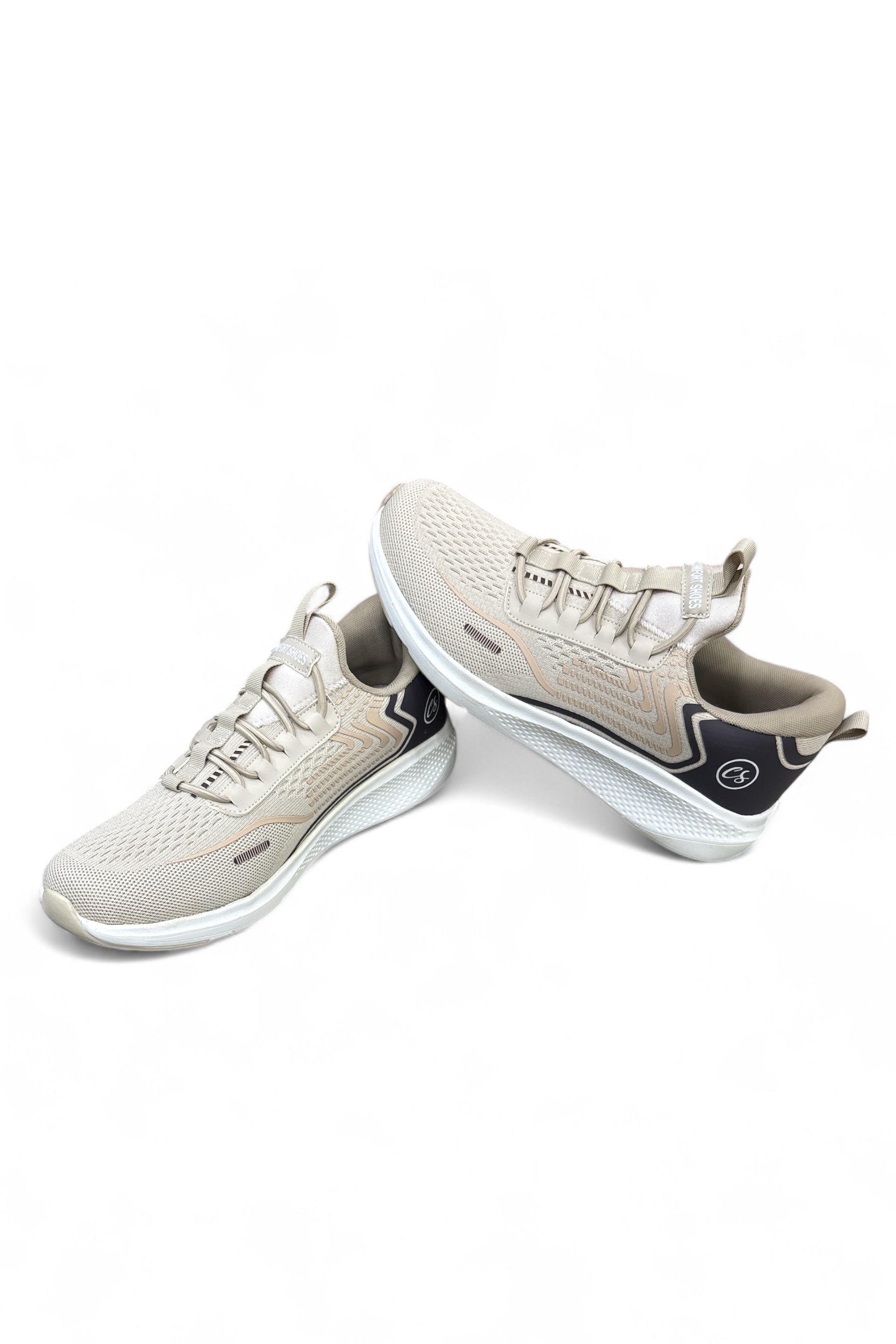 Imported Men’s sketchers beige in style 7327