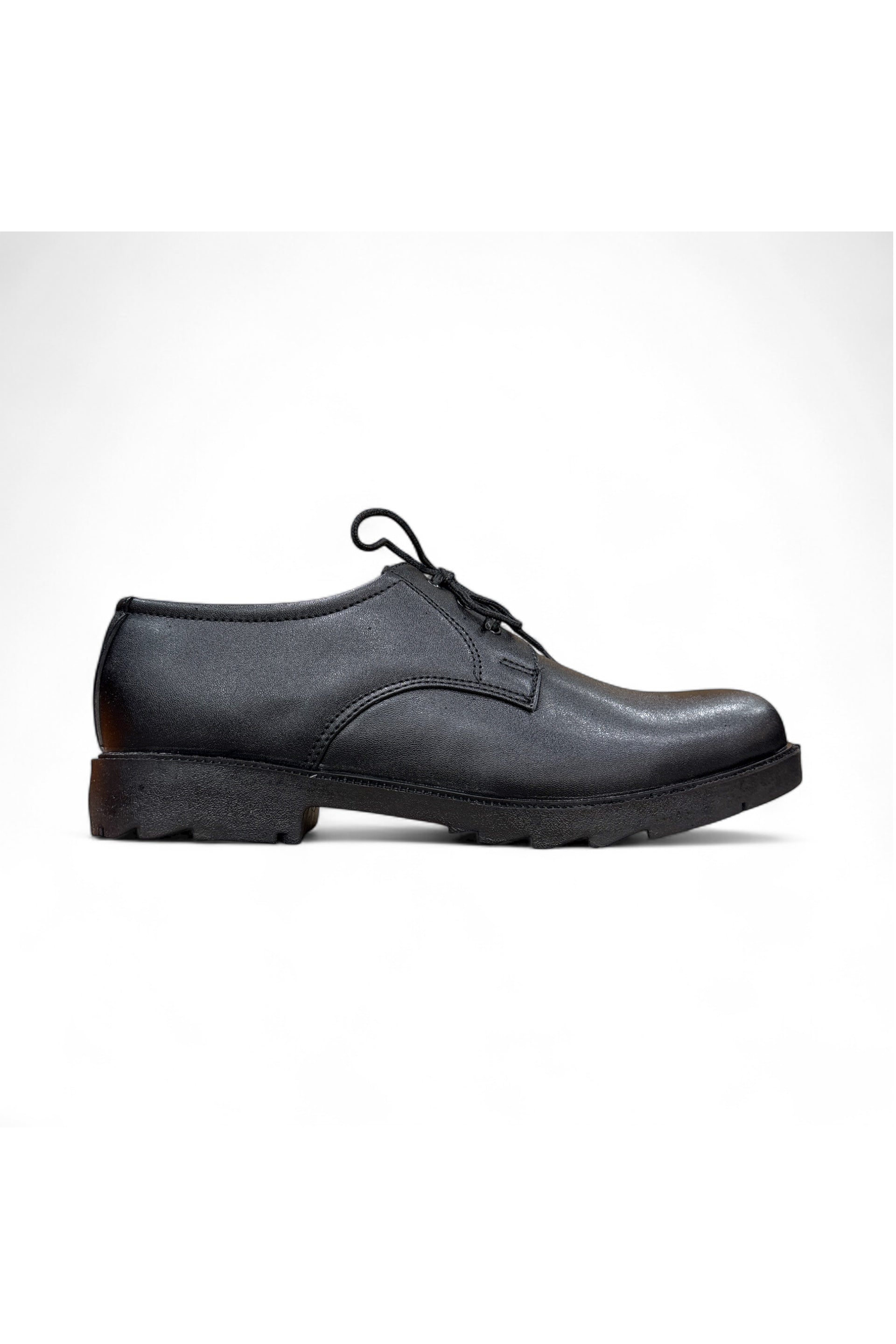 Men’s dress shoes in style