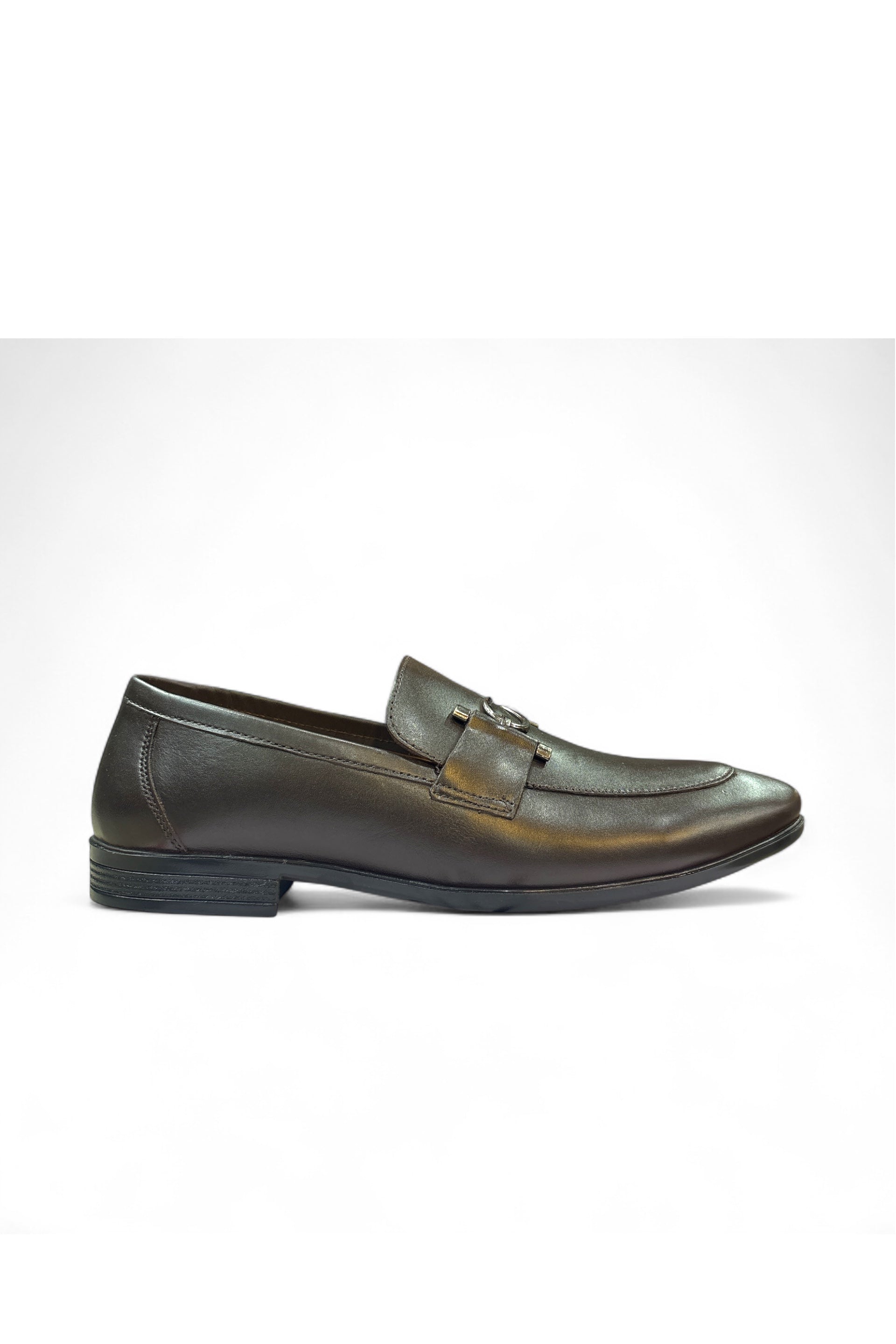 Men’s dress shoes in leather