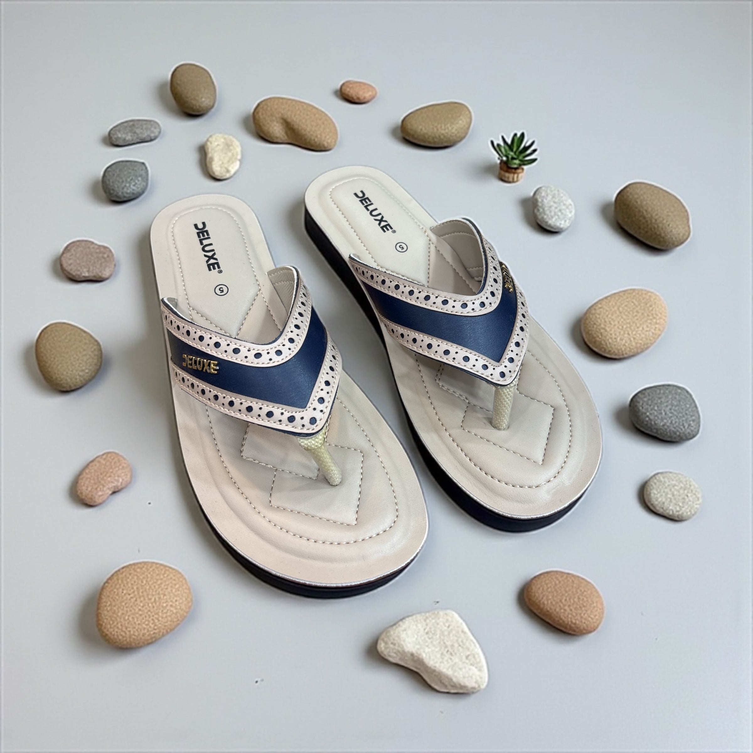 Ladies Casual sleaper waterproof with soft peddle